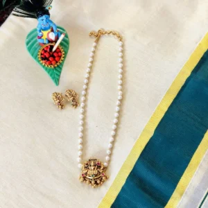 Simple Lakshmi Pendant Choker