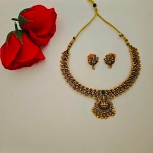 Anvika Necklace